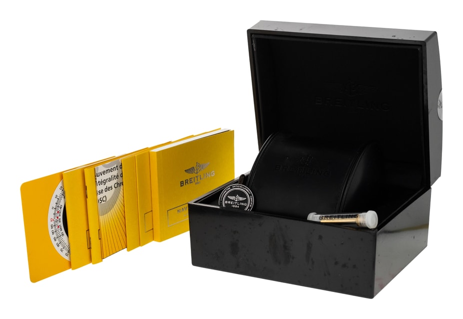 Breitling Navitimer A19370 Image 4